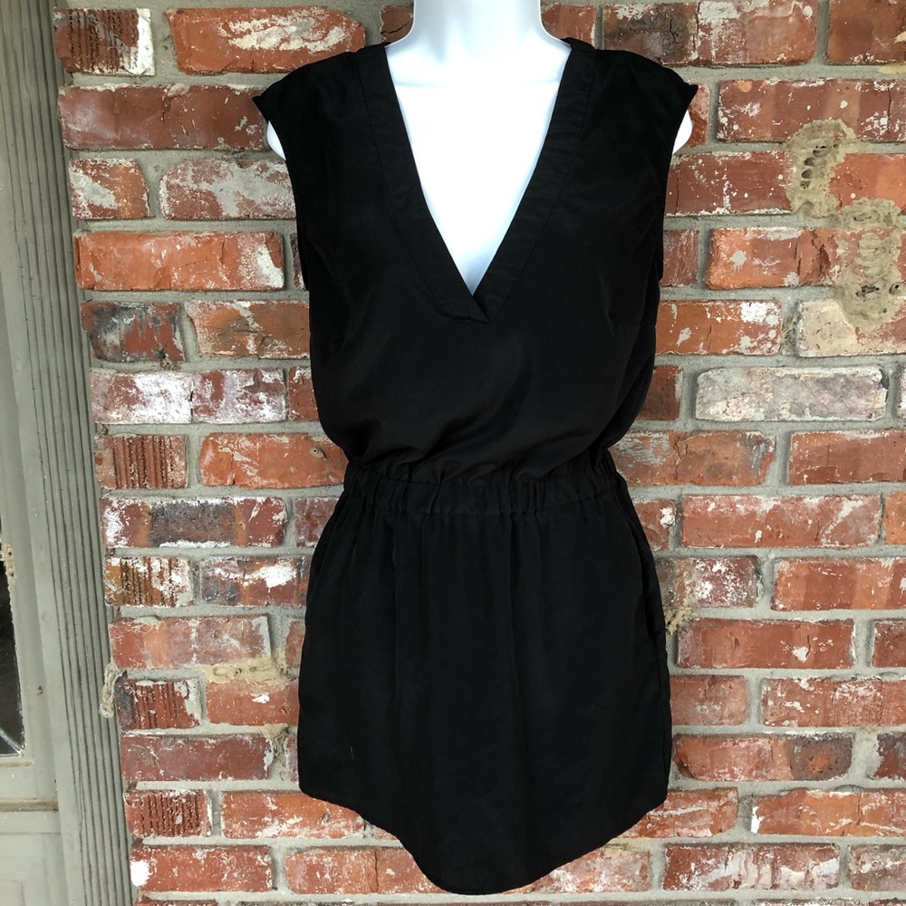 Shilla 100% nylon sleeveless dress size XS